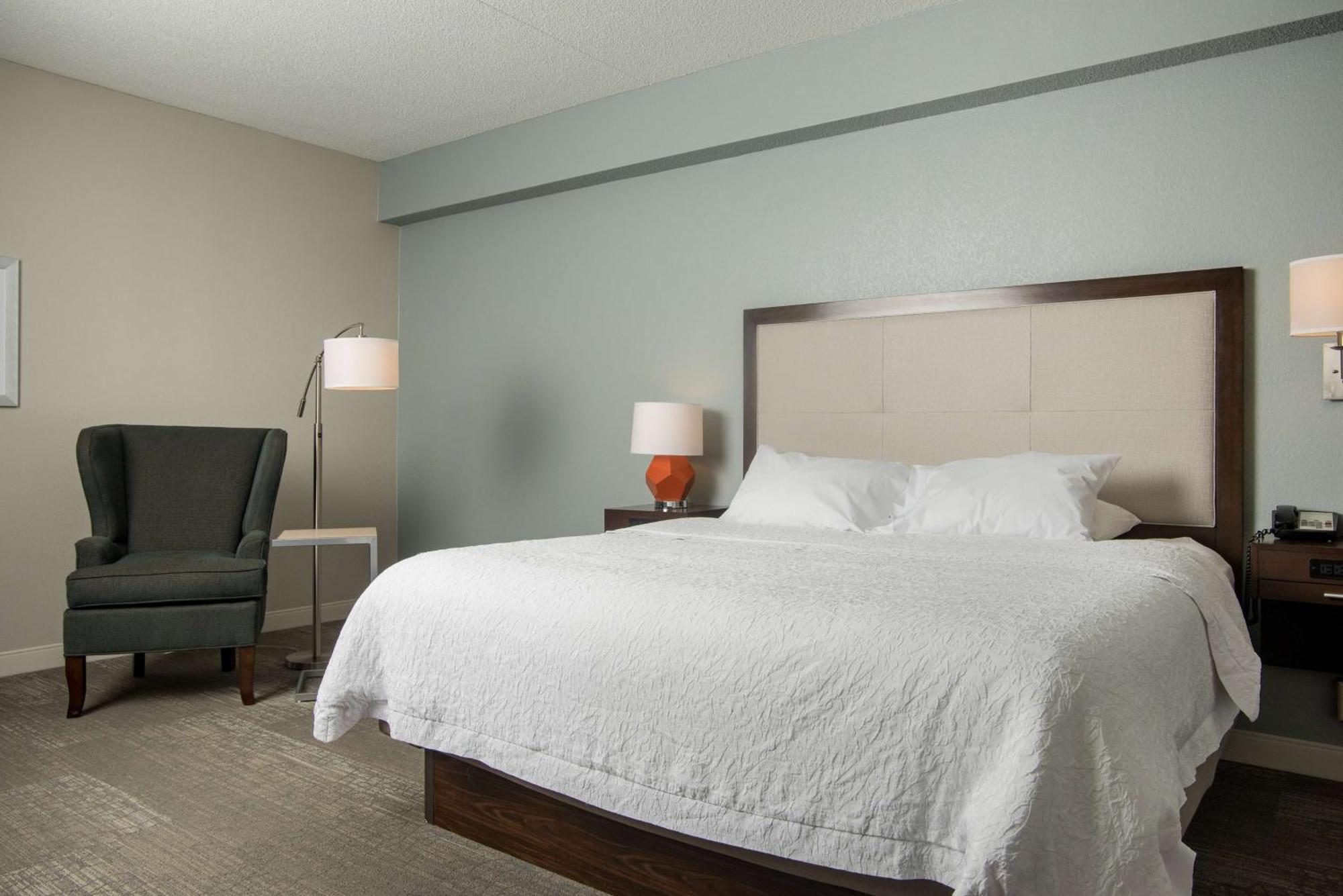 Hampton Inn Joplin Exterior photo